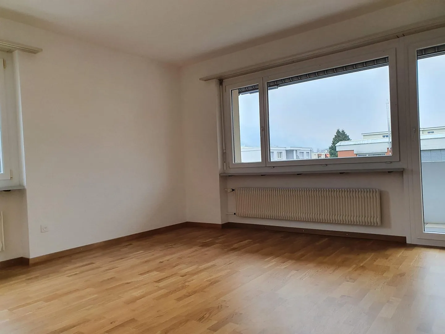 Central 3.5-room apartment in Sargans, 2 minutes walk from the train station - Photo 1 of 10