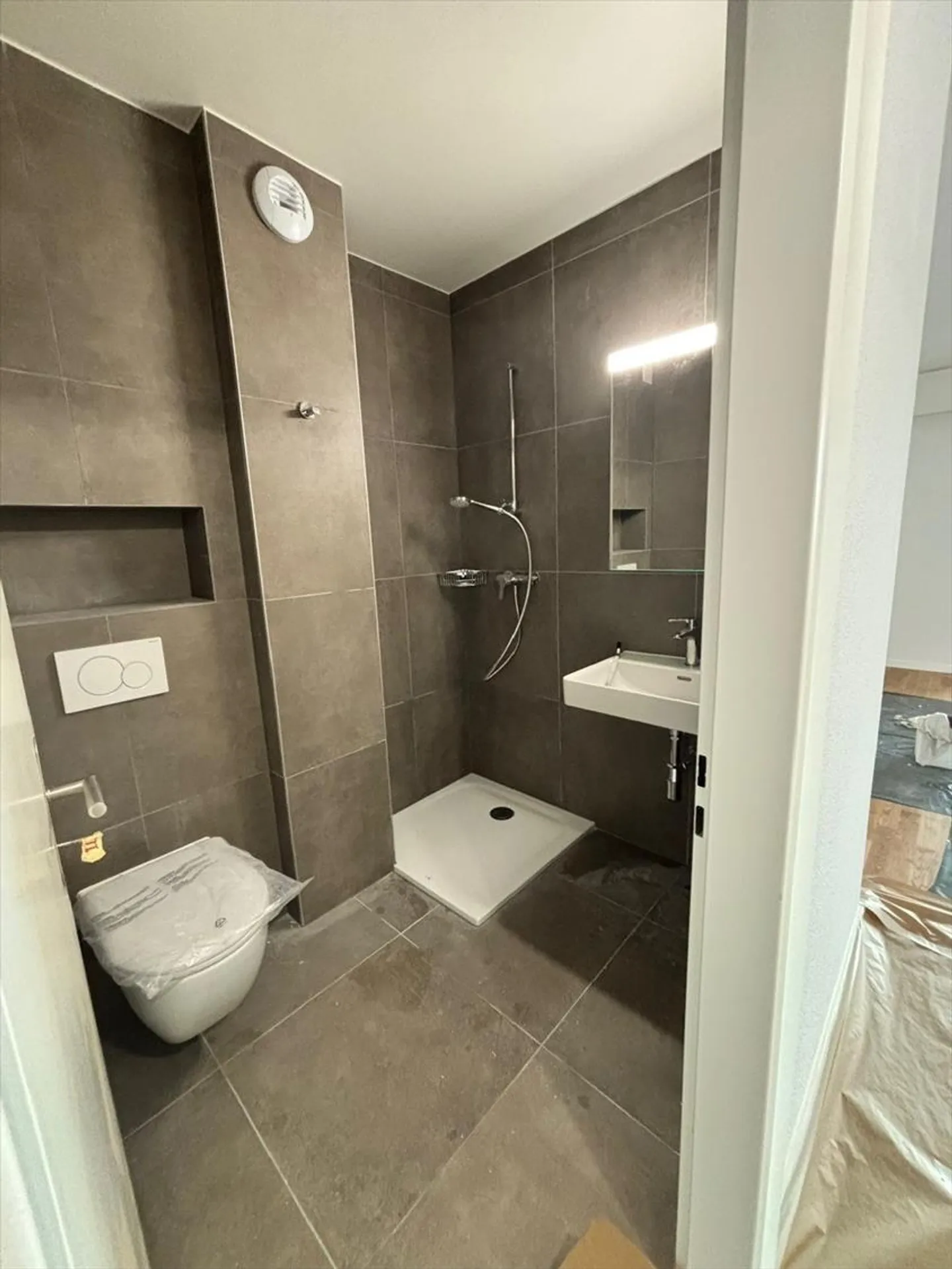 Ultimo piano 4.5 stanze - Foto 9 di 10