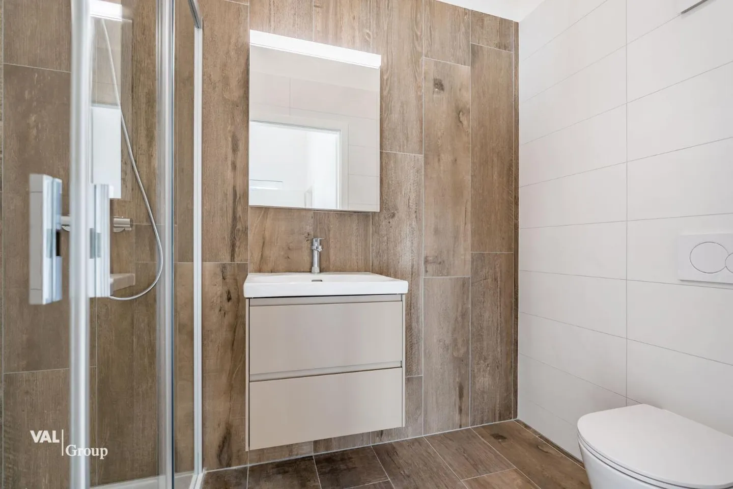 Magnificent 4.5-room penthouse with balcony and plenty of light - Photo 8 of 13
