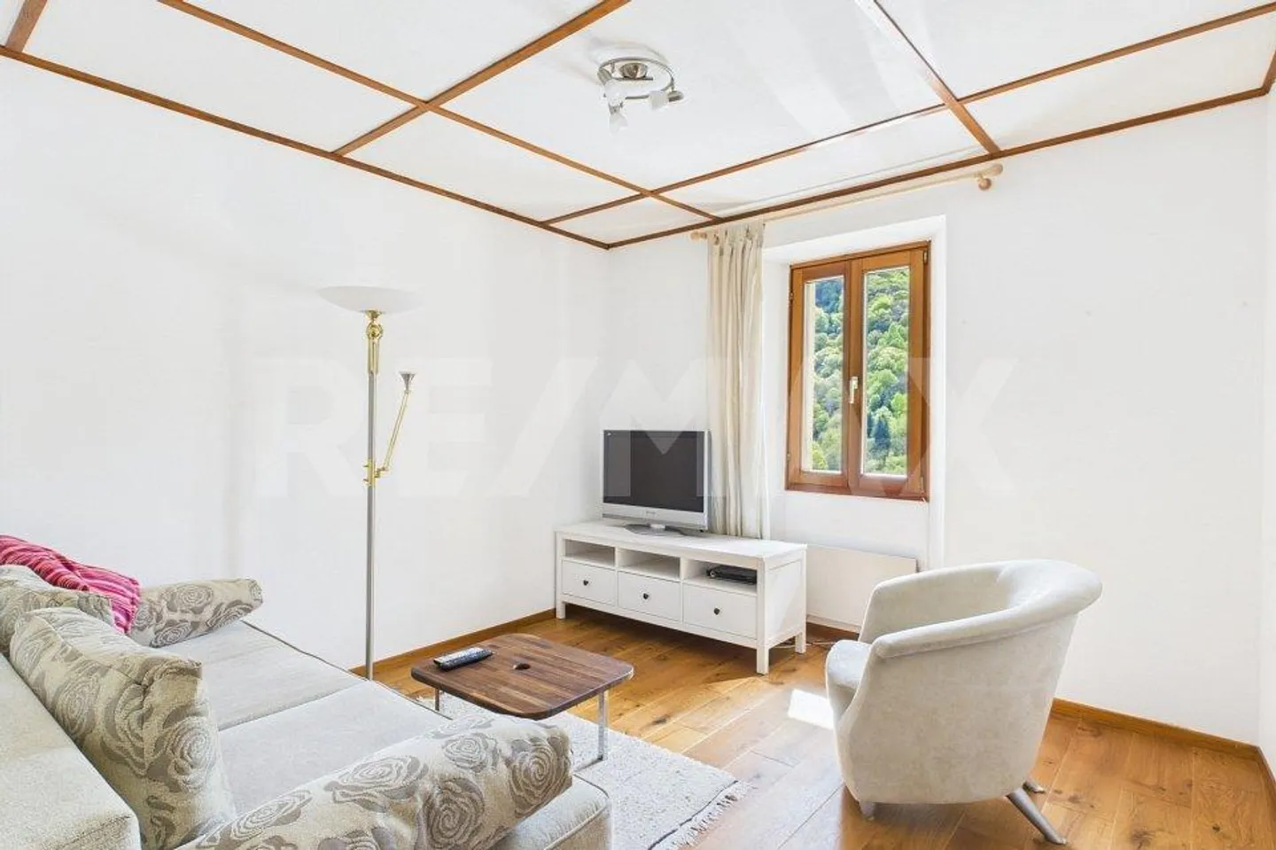 Maison avec jardin en position panoramique dans la vallée de Muggio - Photo 4 sur 12