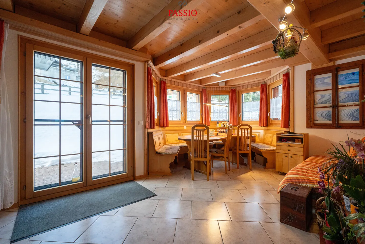 Maison en bois de mélèze de 6,5 pièces avec vue fantastique sur les Alpes - Photo 7 sur 35