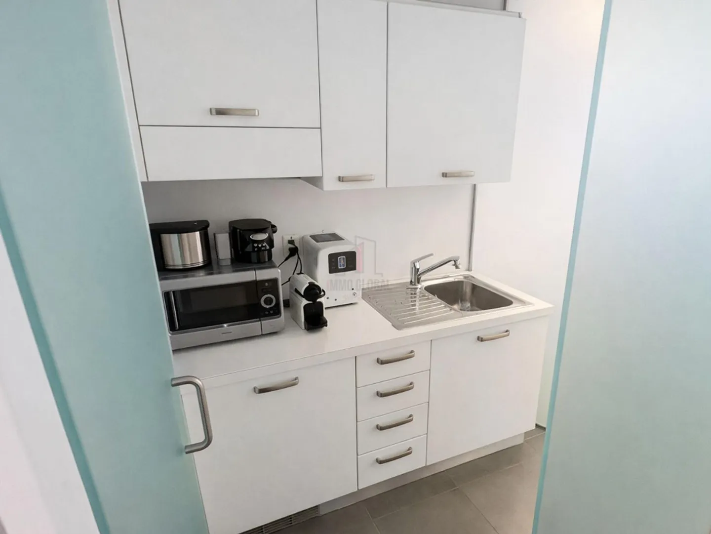 VERSATILE FURNISHED OFFICE SPACE FOR RENT - Photo 5 of 5