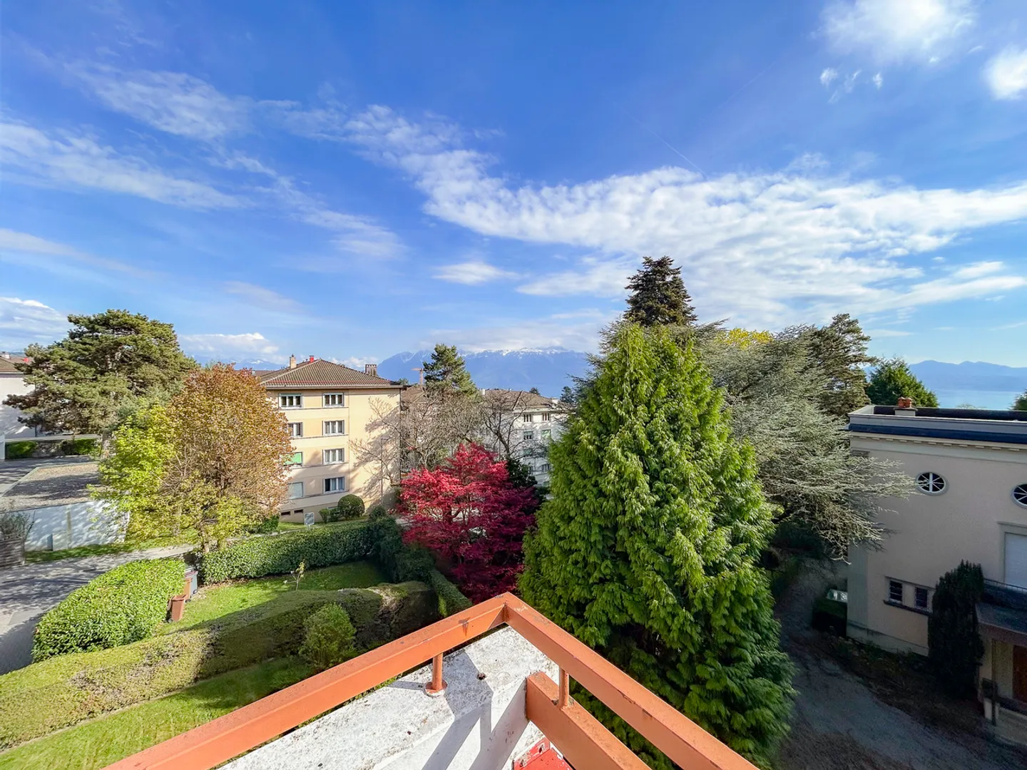 Wunderschönes Attique mit Seeblick - Foto 1 von 20
