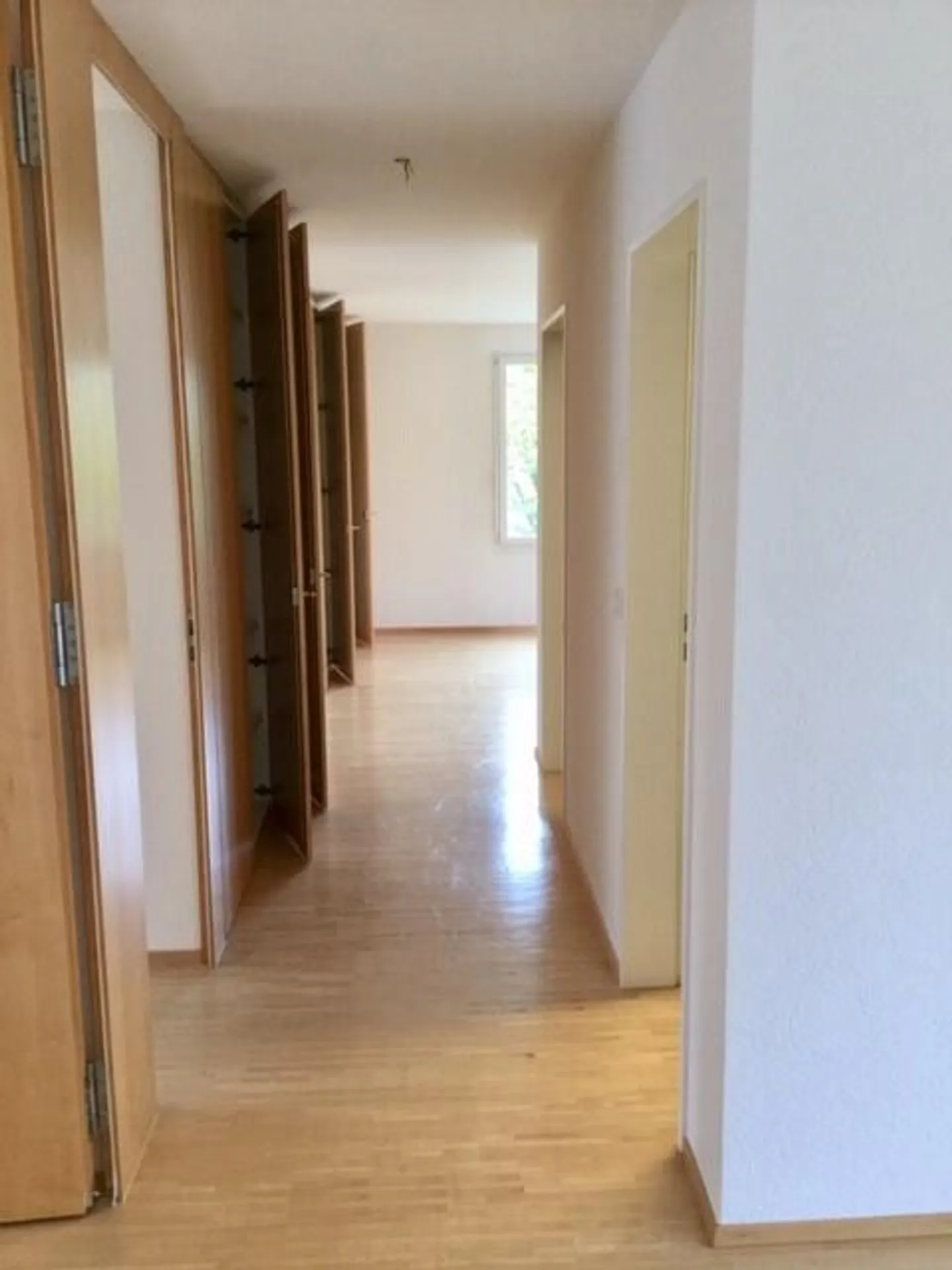 Moderne 4.5-Zimmerwohnung - Foto 10 von 11