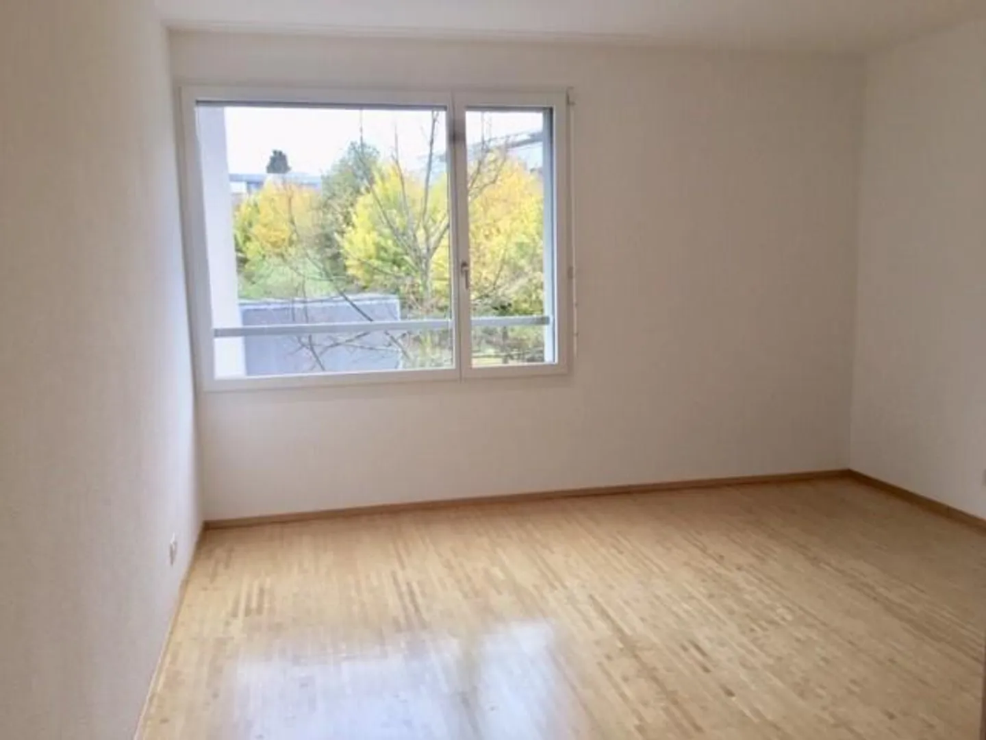 Moderne 4.5-Zimmerwohnung - Foto 7 von 11
