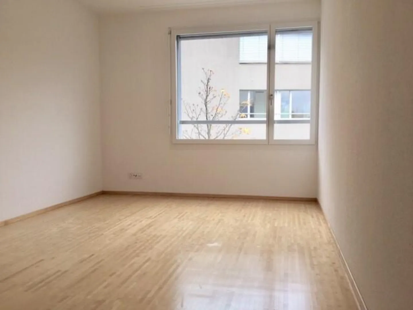 Moderne 4.5-Zimmerwohnung - Foto 8 von 11