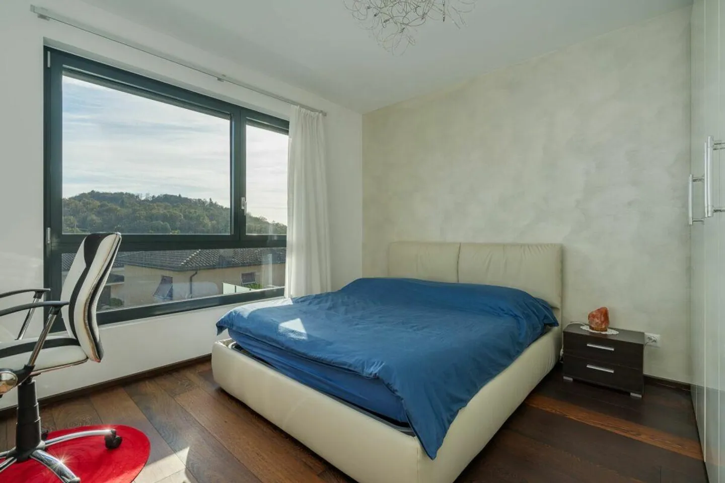 COMANO · MODERN VILLA WITH POOL AND ADVANCED HOME AUTOMATION - Photo 8 of 13