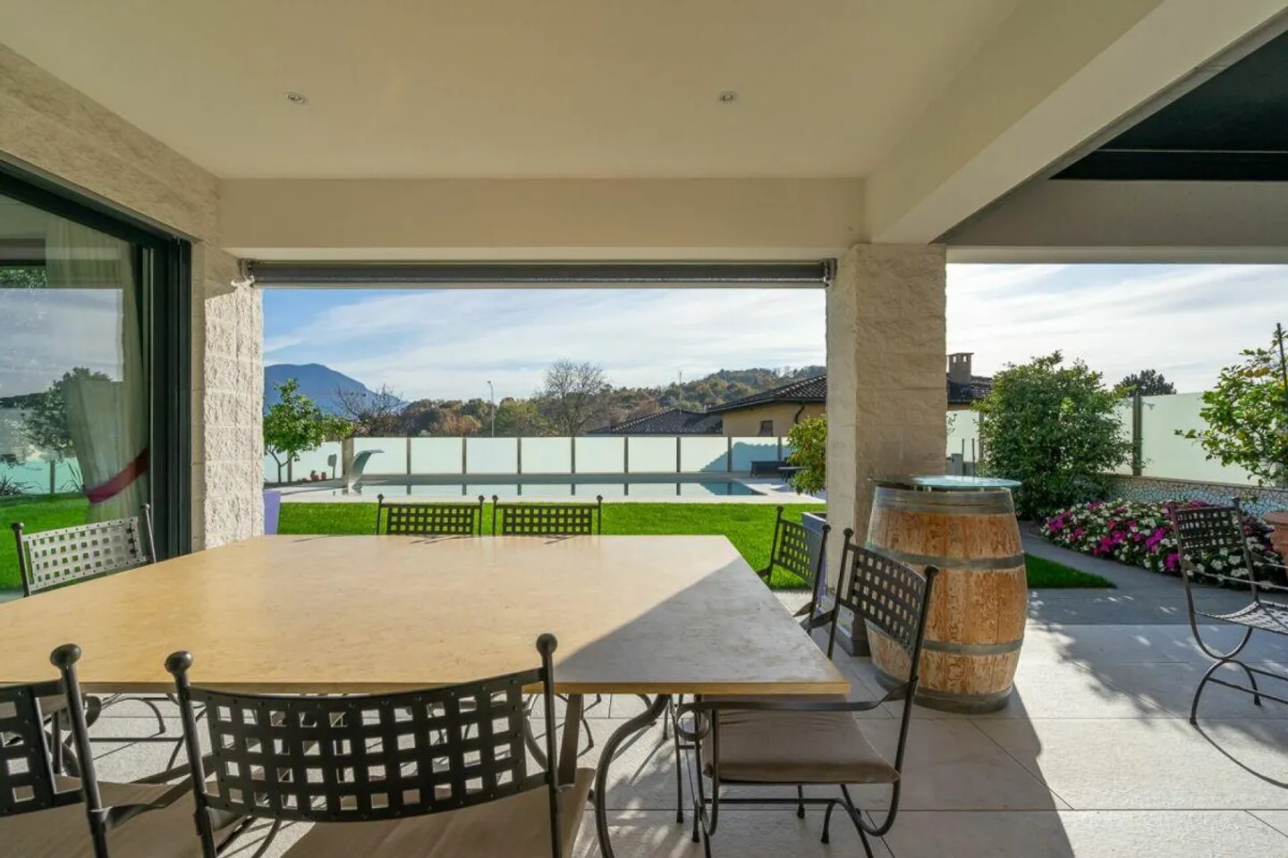 COMANO · MODERN VILLA WITH POOL AND ADVANCED HOME AUTOMATION - Photo 13 of 13