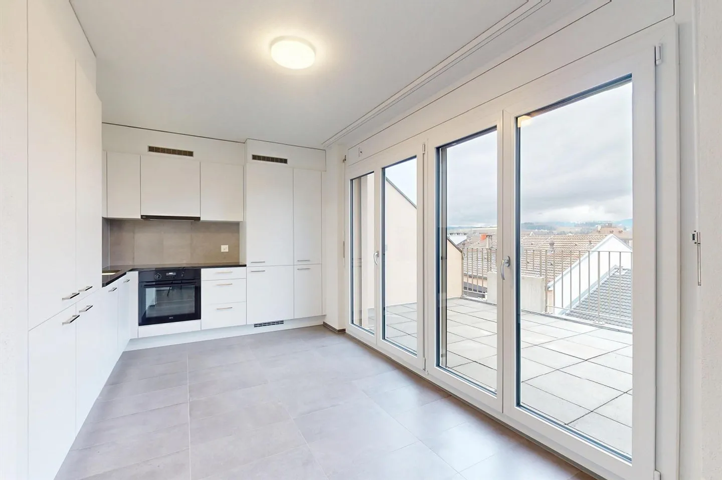 Renovated apartments - 3.5 rooms - Rue Marcello, Fribourg - Photo 3 of 12