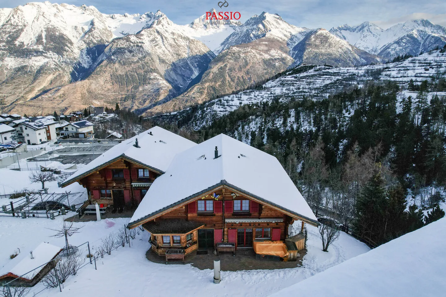 Maison en bois de mélèze de 6,5 pièces avec vue fantastique sur les Alpes - Photo 33 sur 35