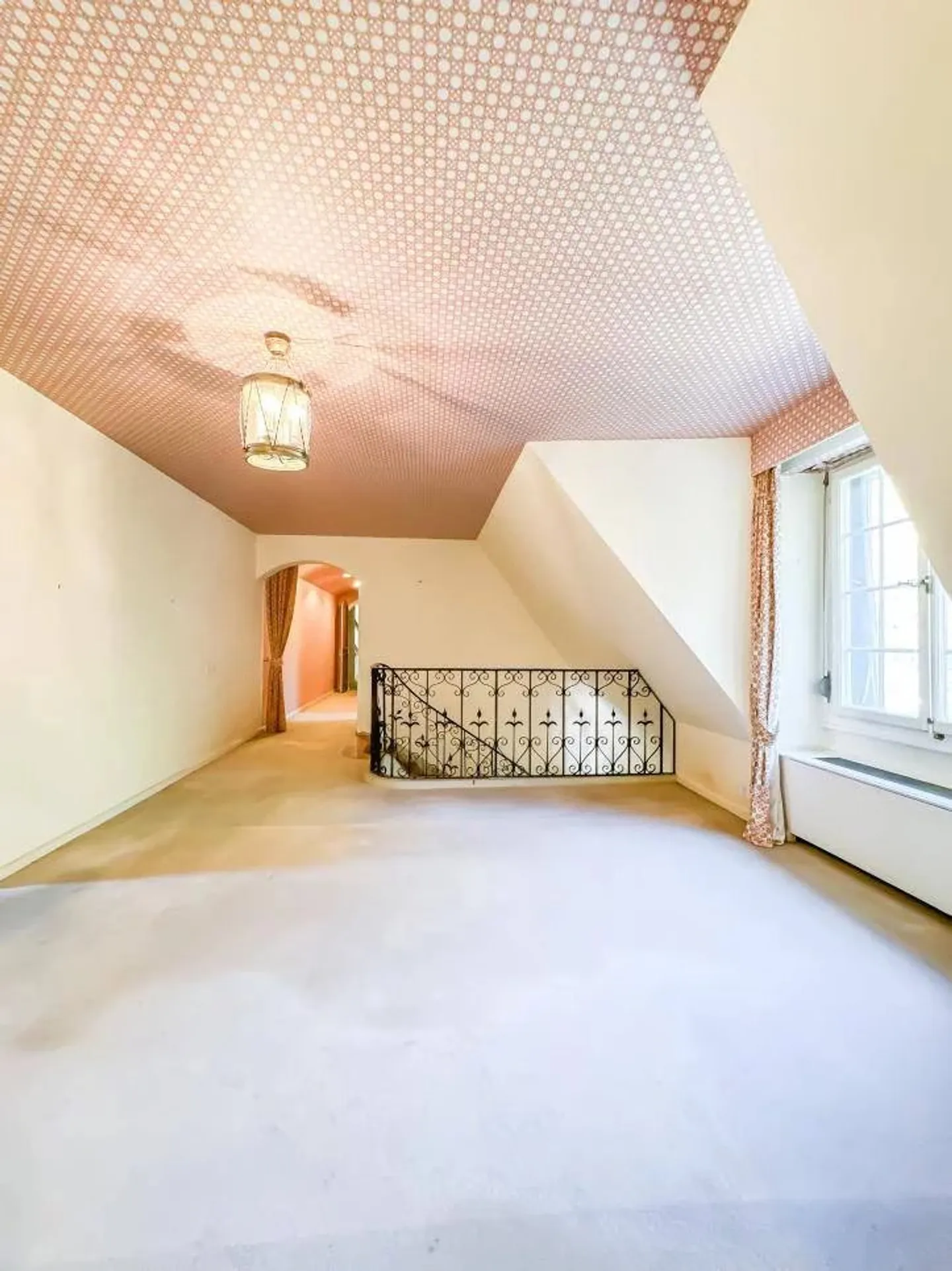 Magnificent property in a green harbor near Lausanne! - Photo 9 of 13