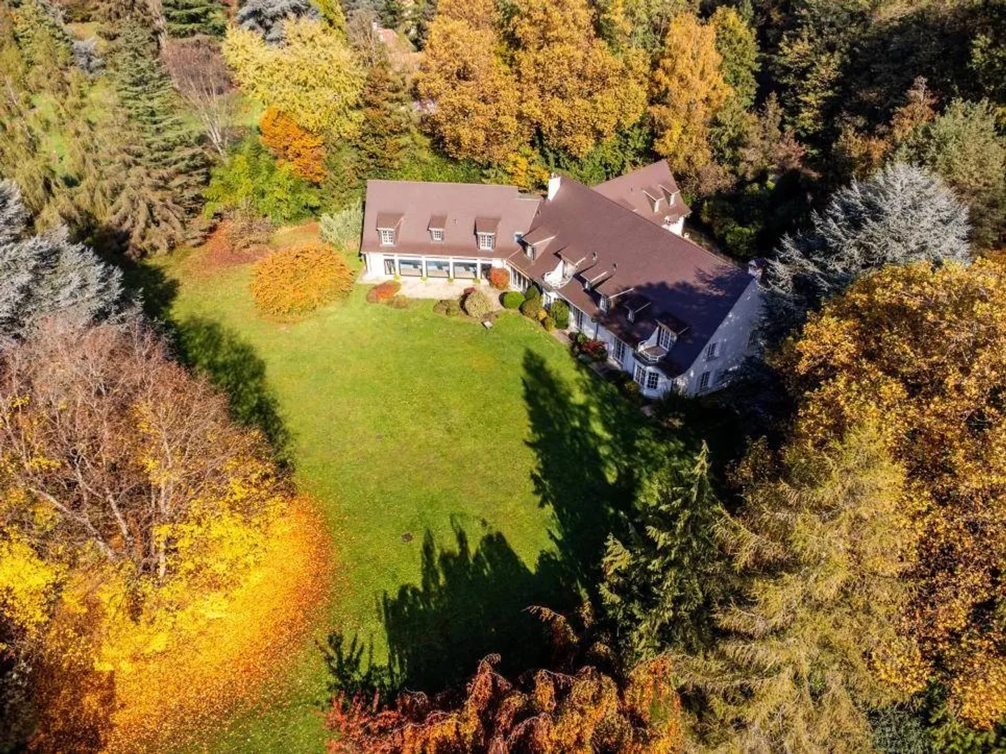Magnificent property in a green harbor near Lausanne! - Photo 12 of 13