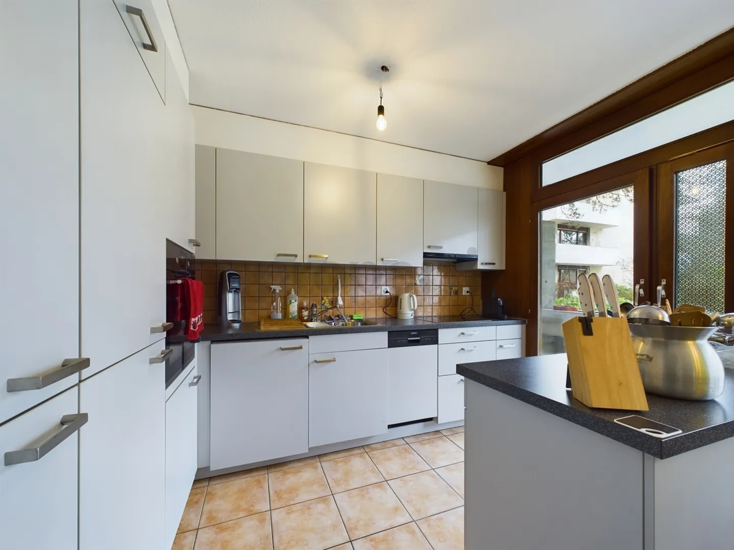 Bright 3.5-room apartment in Arlesheim, Canton BL - Photo 2 of 11