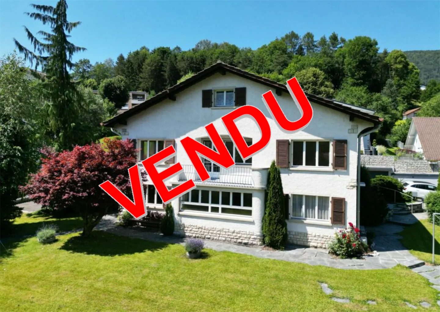 Malleray, schönes Einfamilienhaus mit Garten und Garage - Foto 1 von 13