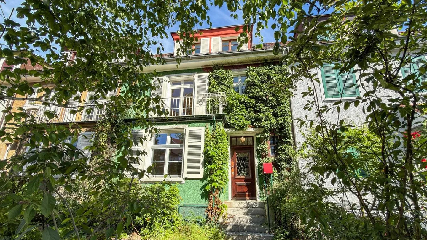 Maison de ville élégante de 6 pièces à Bâle-St. Johann - Photo 1 sur 12