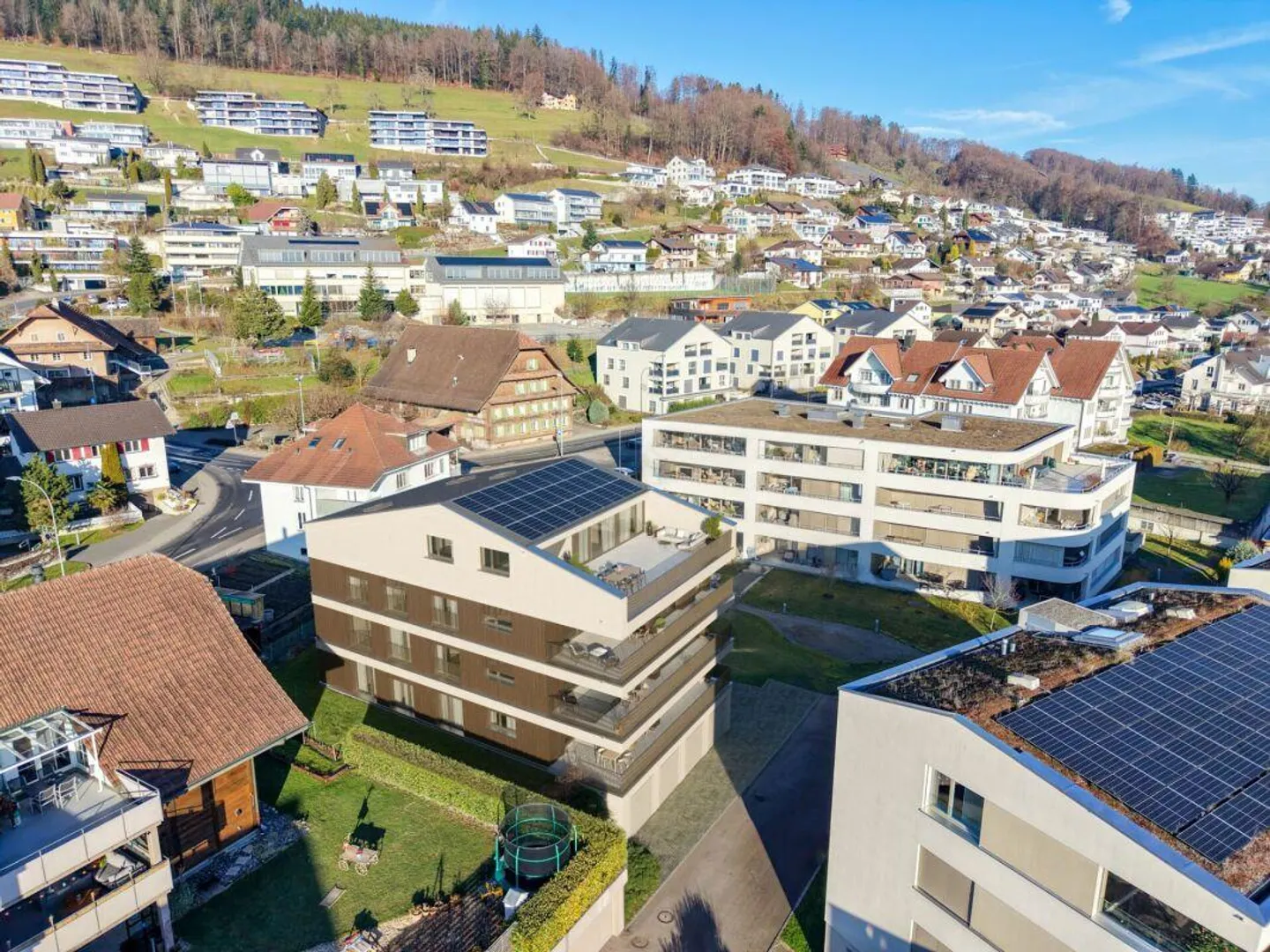 Modern, spacious new apartment in Egolzwil - Photo 1 of 5