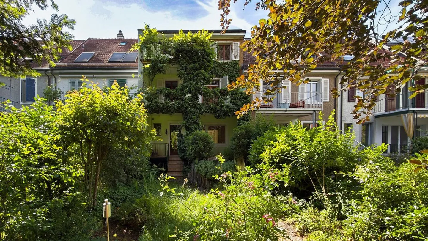 Maison de ville élégante de 6 pièces à Bâle-St. Johann - Photo 2 sur 12