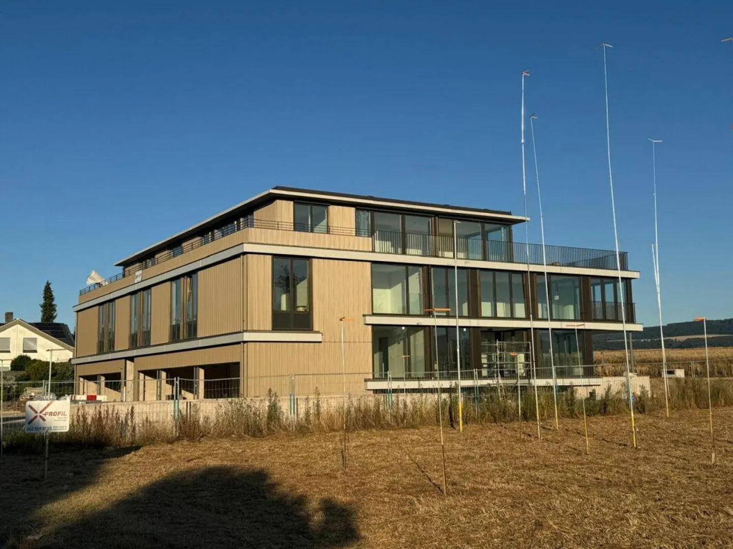 First rental: modern apartments in an exclusive location on Bruderholz - Photo 2 of 2
