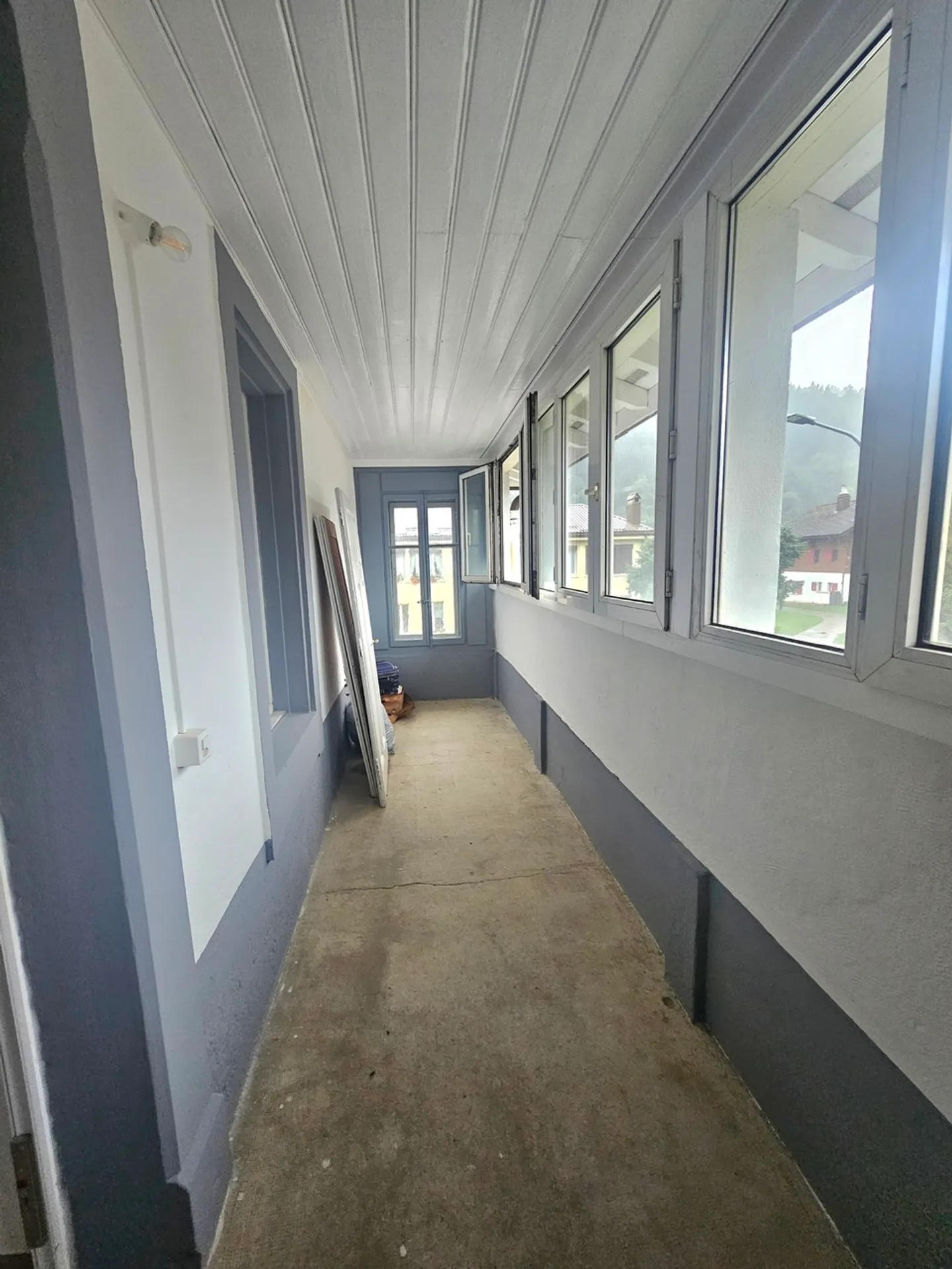 Charming apartment with 3.5 rooms renovated in Vaulion - Photo 4 of 8