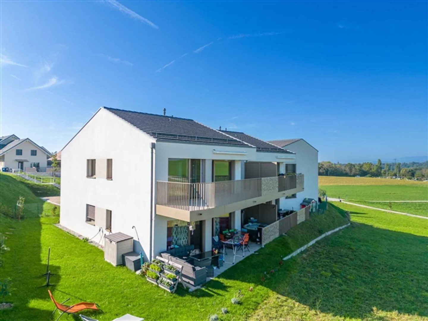 Appartement 4,5 pièces avec terrasse - Photo 1 sur 9