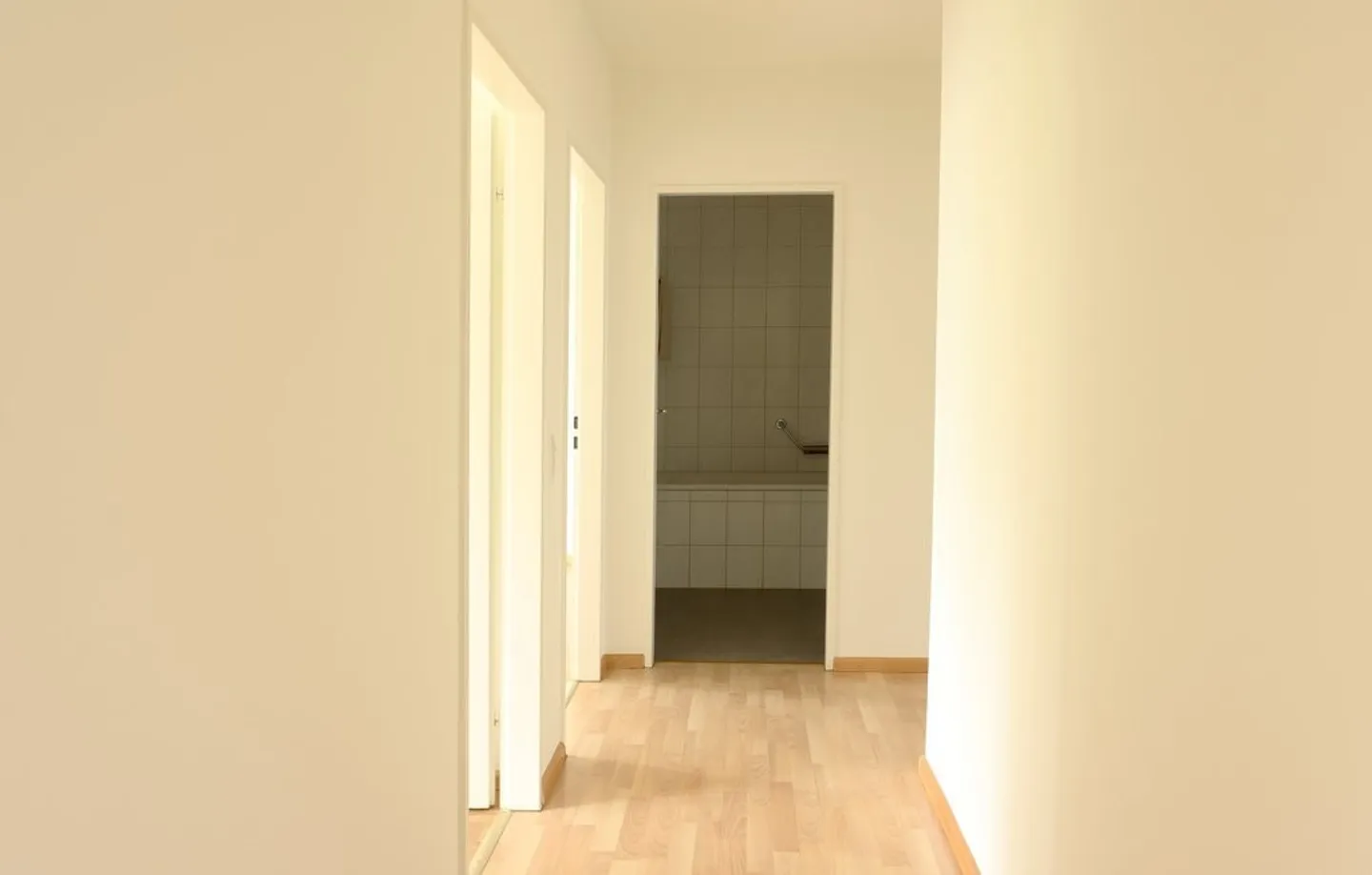 Spacious apartment in a central location - Photo 5 of 8