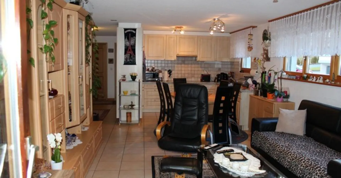 Apartment building 4.5-09, bright and large 4.5-room apartment with south terrace and beautiful view - Photo 2 of 11