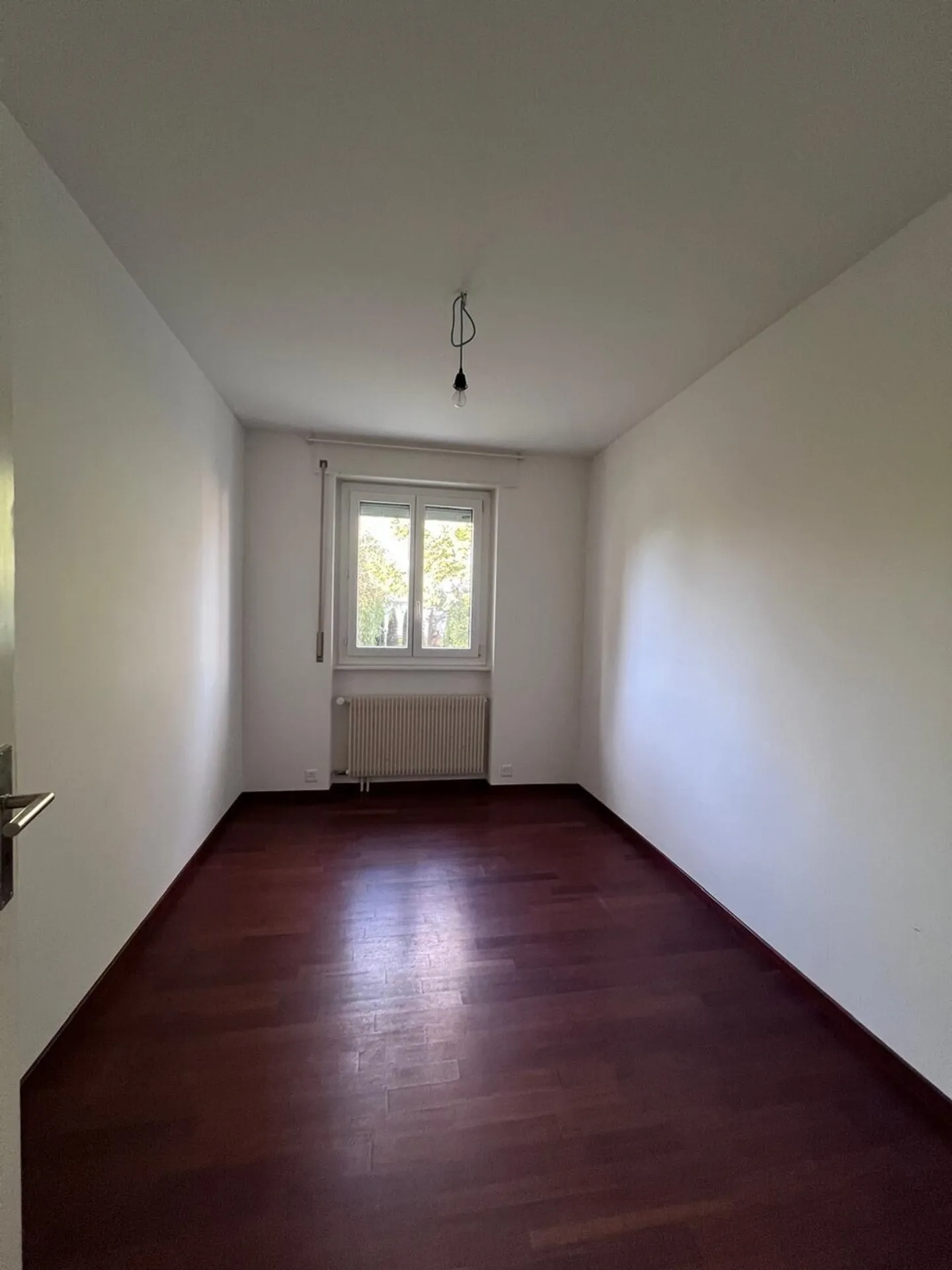 Magnificent individual villa nestled in a green setting - Photo 15 of 16