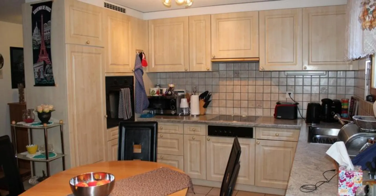 Apartment building 4.5-09, bright and large 4.5-room apartment with south terrace and beautiful view - Photo 3 of 11
