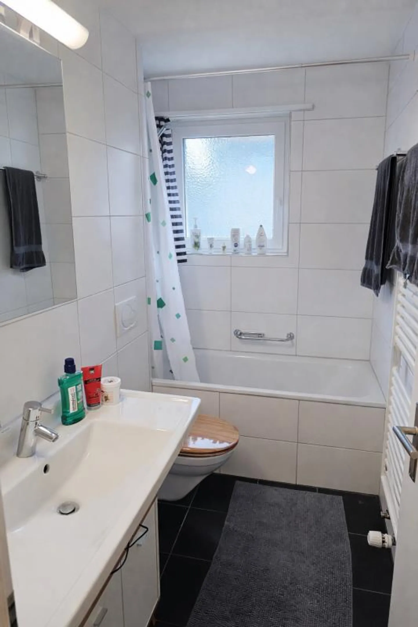 Belle appartement de 5,5 pièces avec grand balcon - Photo 5 sur 10