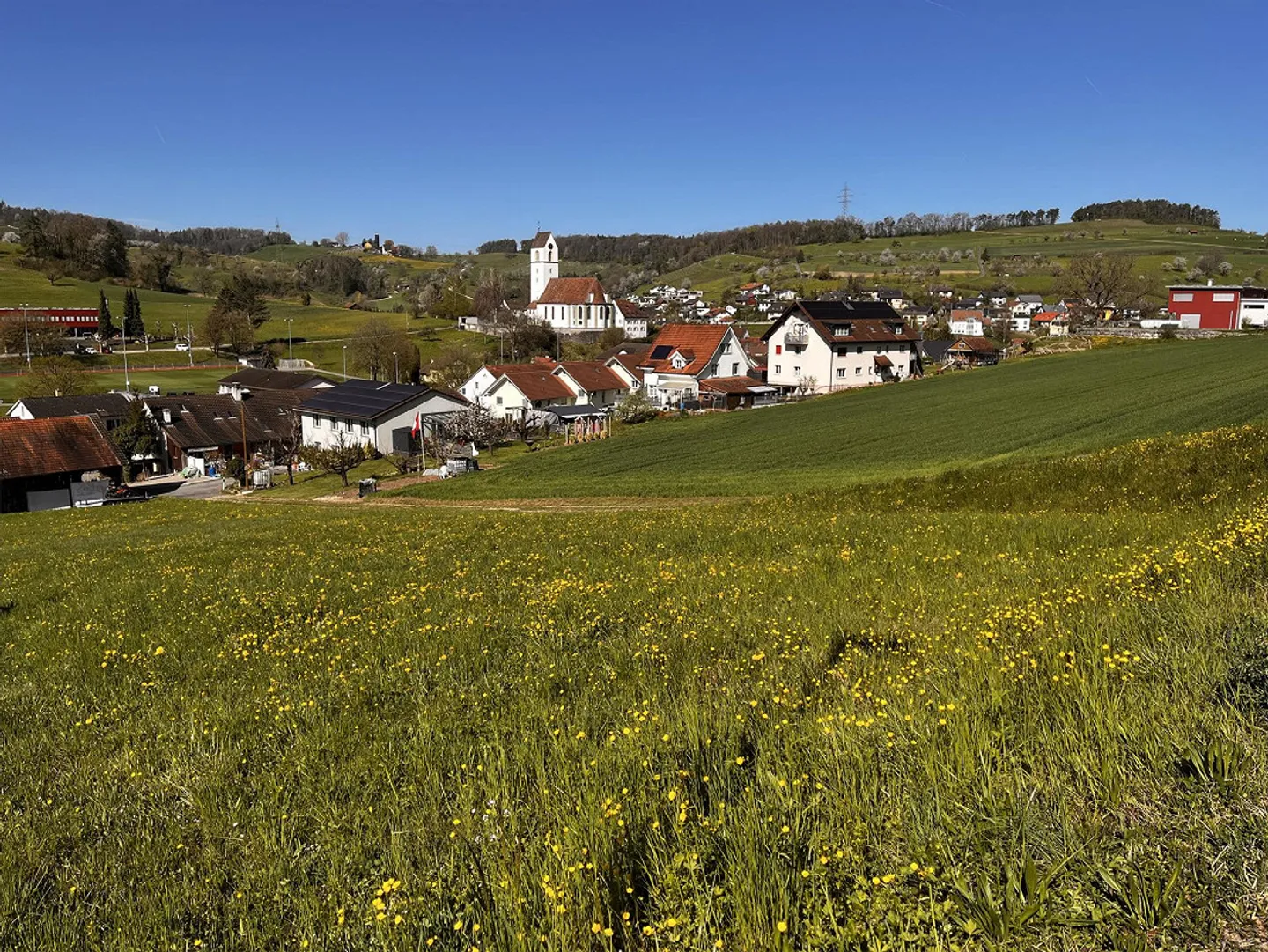 Moderne 4.5 Zimmer-Terrassenwohnung (Neubau) - Photo 2 of 7