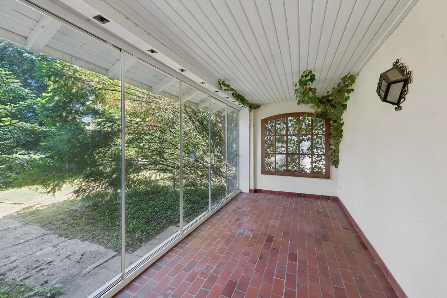 Charmantes freistehendes Haus mit Potenzial - Foto 6 von 13