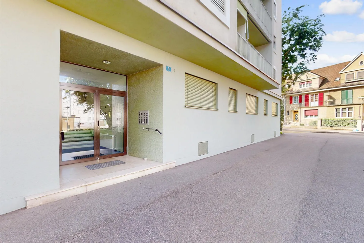 Appartement moderne à Gellert - Photo 2 sur 6