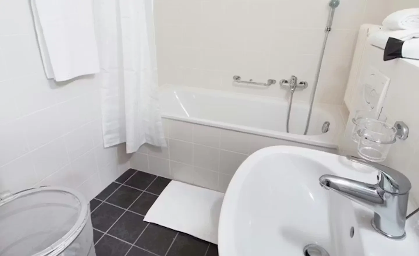 Charmant appartement à Genève - Photo 7 sur 8