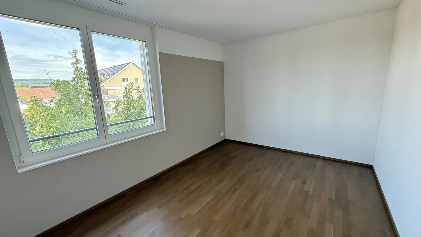 Appartement 4.5 pièces presque neuf - Photo 9 sur 11
