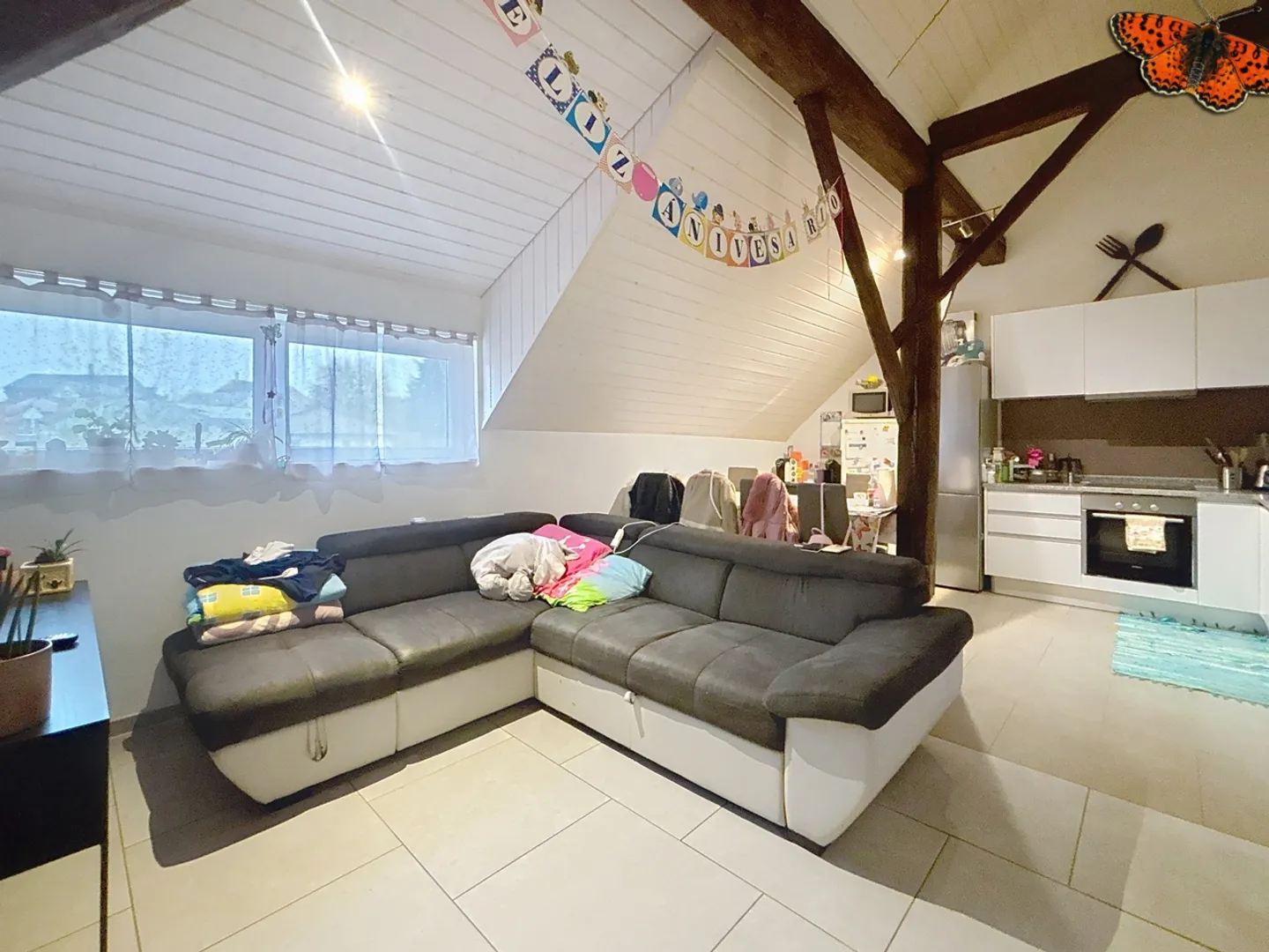 Gemischt genutztes Gebäude mit gutem Ertrag und großem Entwicklungspotenzial! - Foto 8 von 16