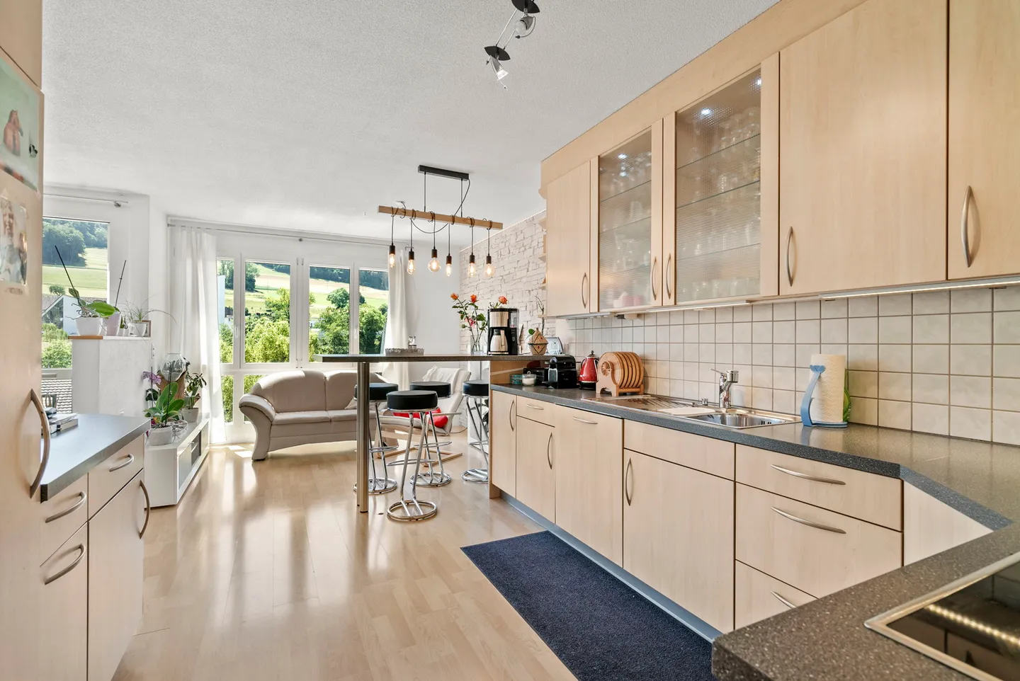 Stilvolles Familienhaus mit Garten - Foto 6 von 9