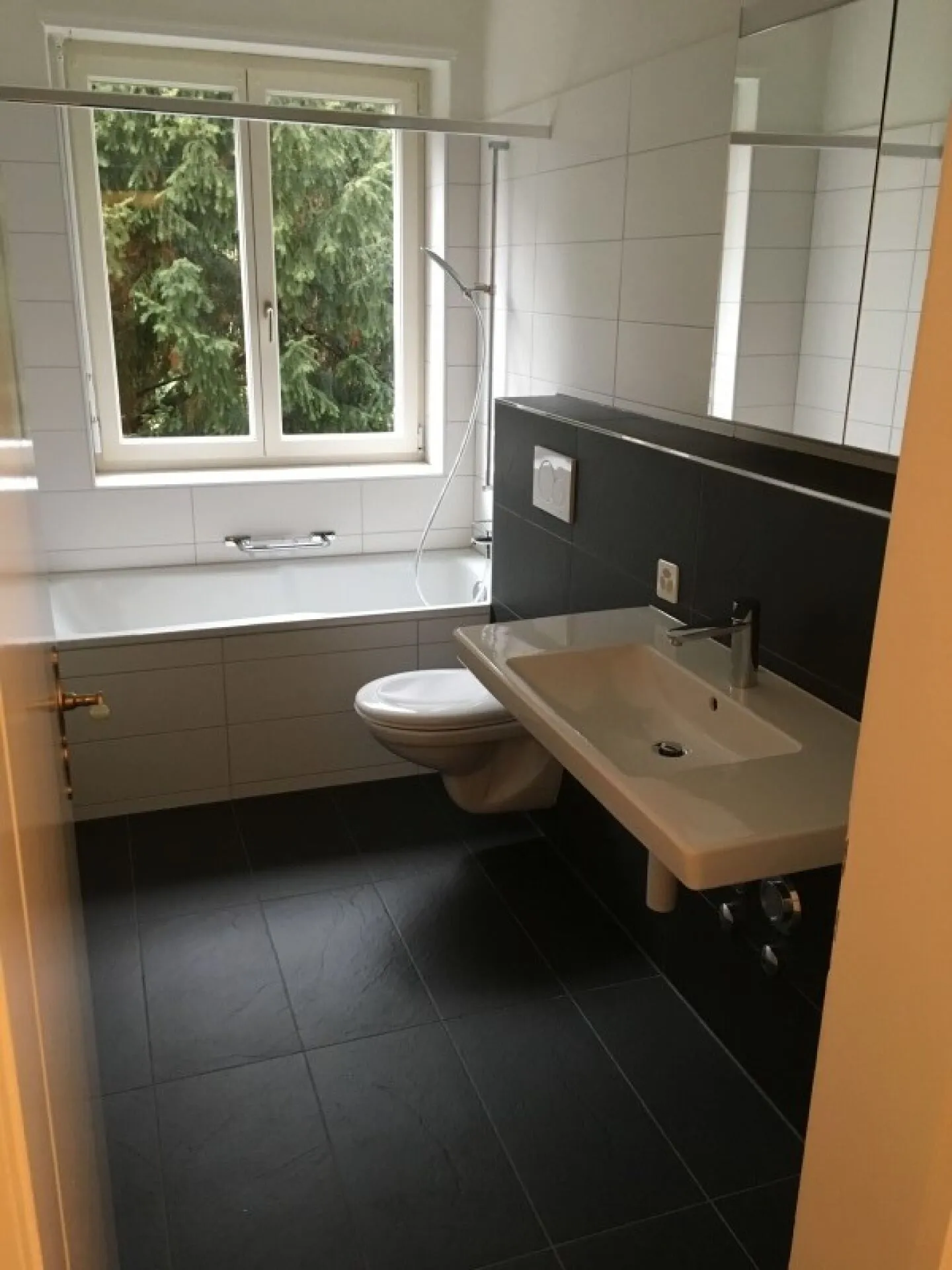 Appartement calme dans le quartier calme de Gellert - Photo 4 sur 9