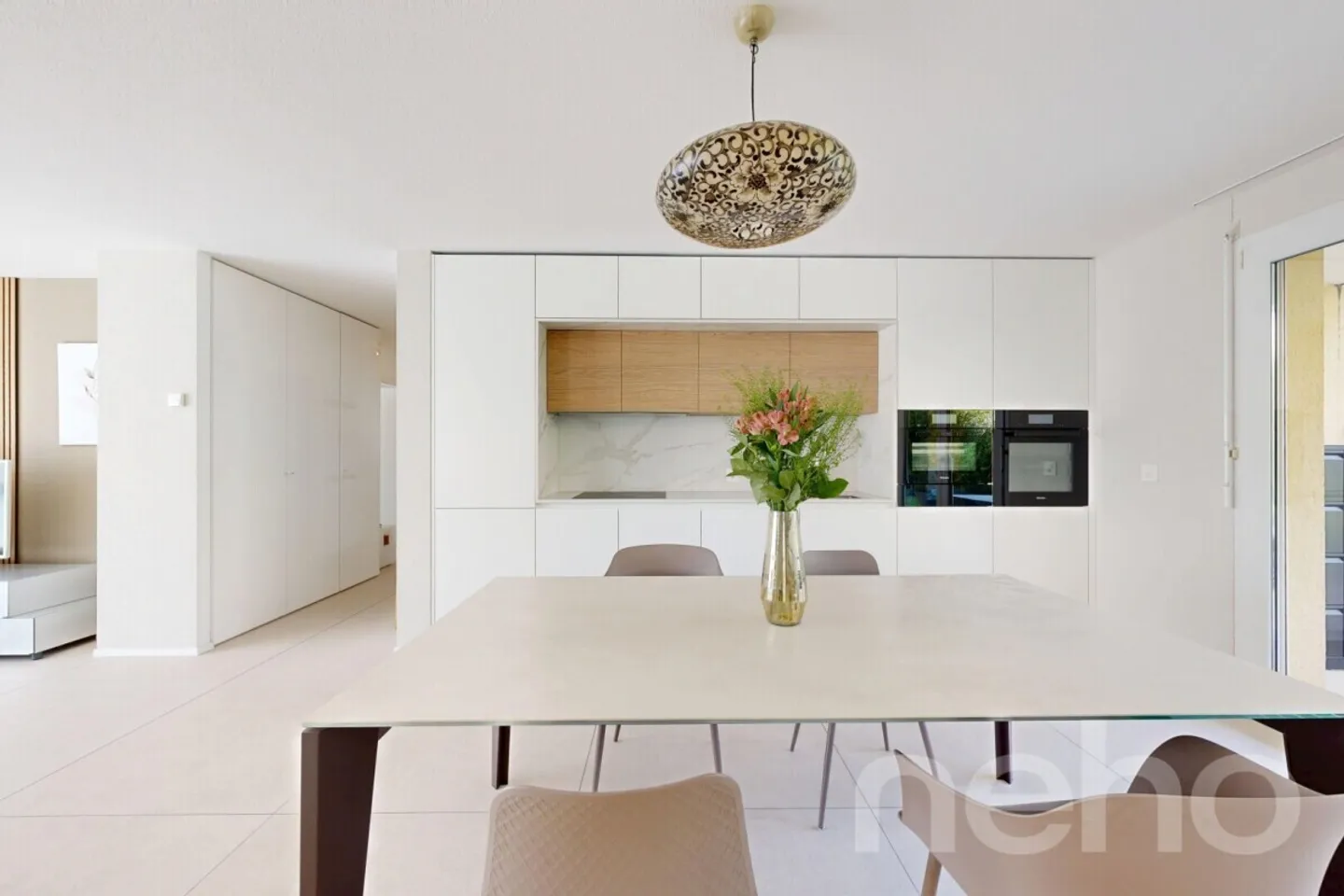 Contemporary duplex with 5.5 rooms and garden in Cortaillod - Photo 5 of 12