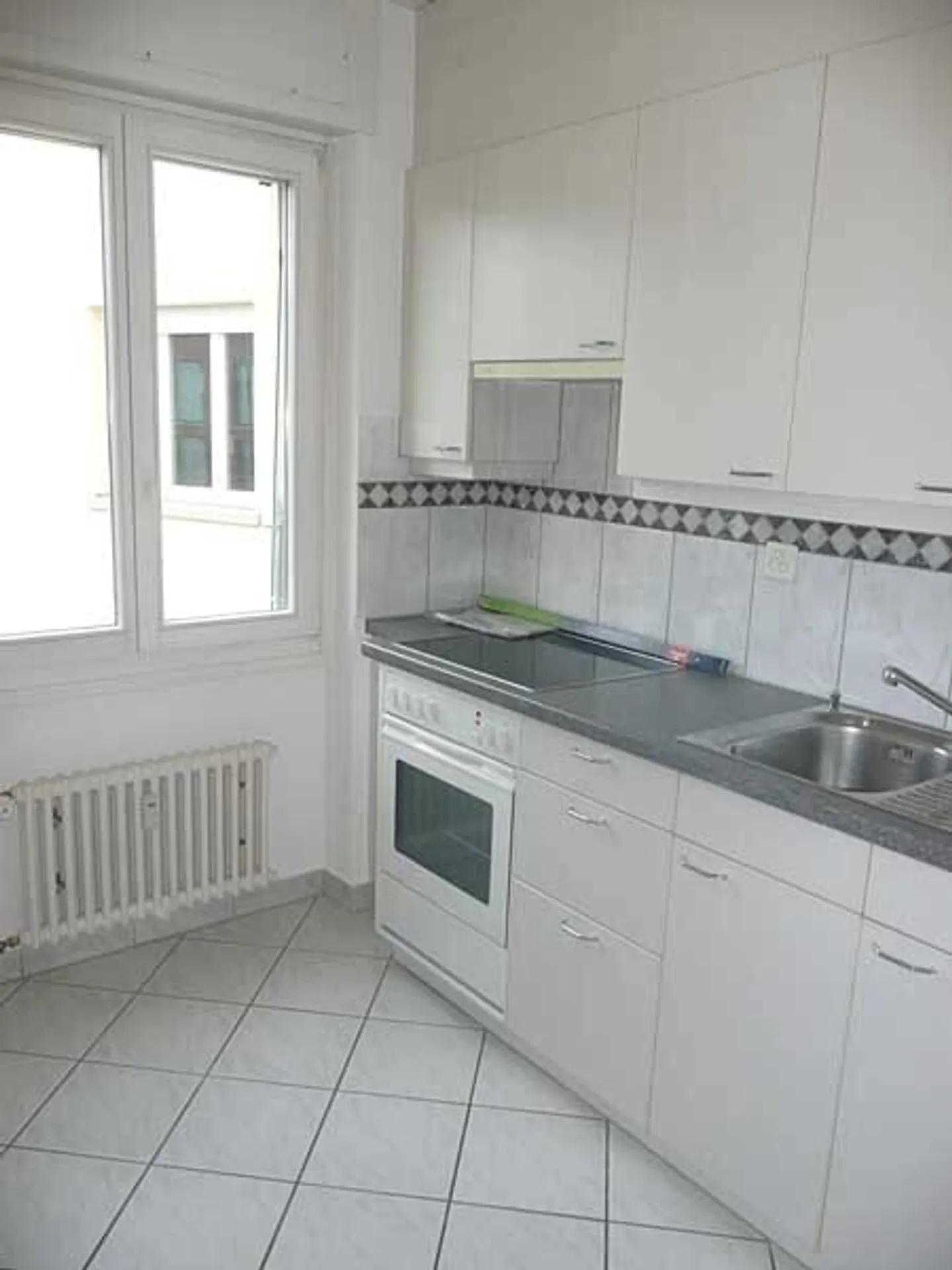 Zentrale 2.5-Zimmerwohnung - Foto 3 von 4