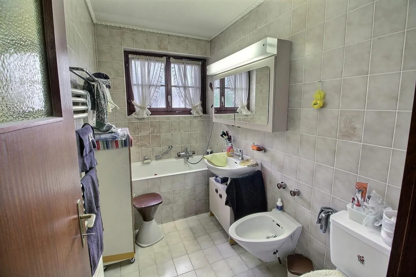 Sehr großes Einfamilienhaus in Cugy im Viager, halb besetzt, ohne Miete - Foto 8 von 12