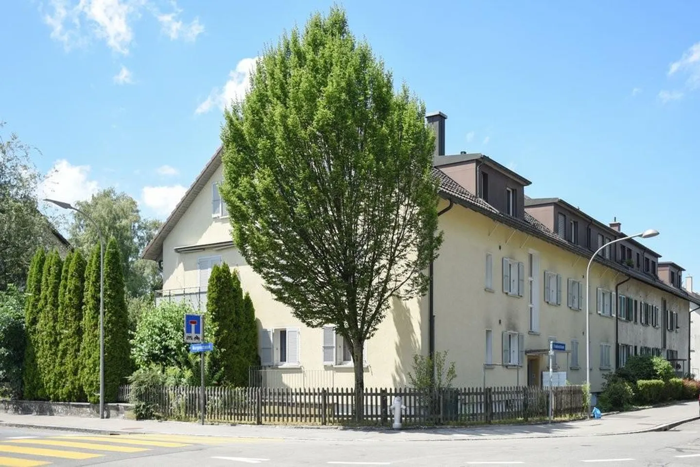 Pretty Attic Apartment - Photo 1 of 8