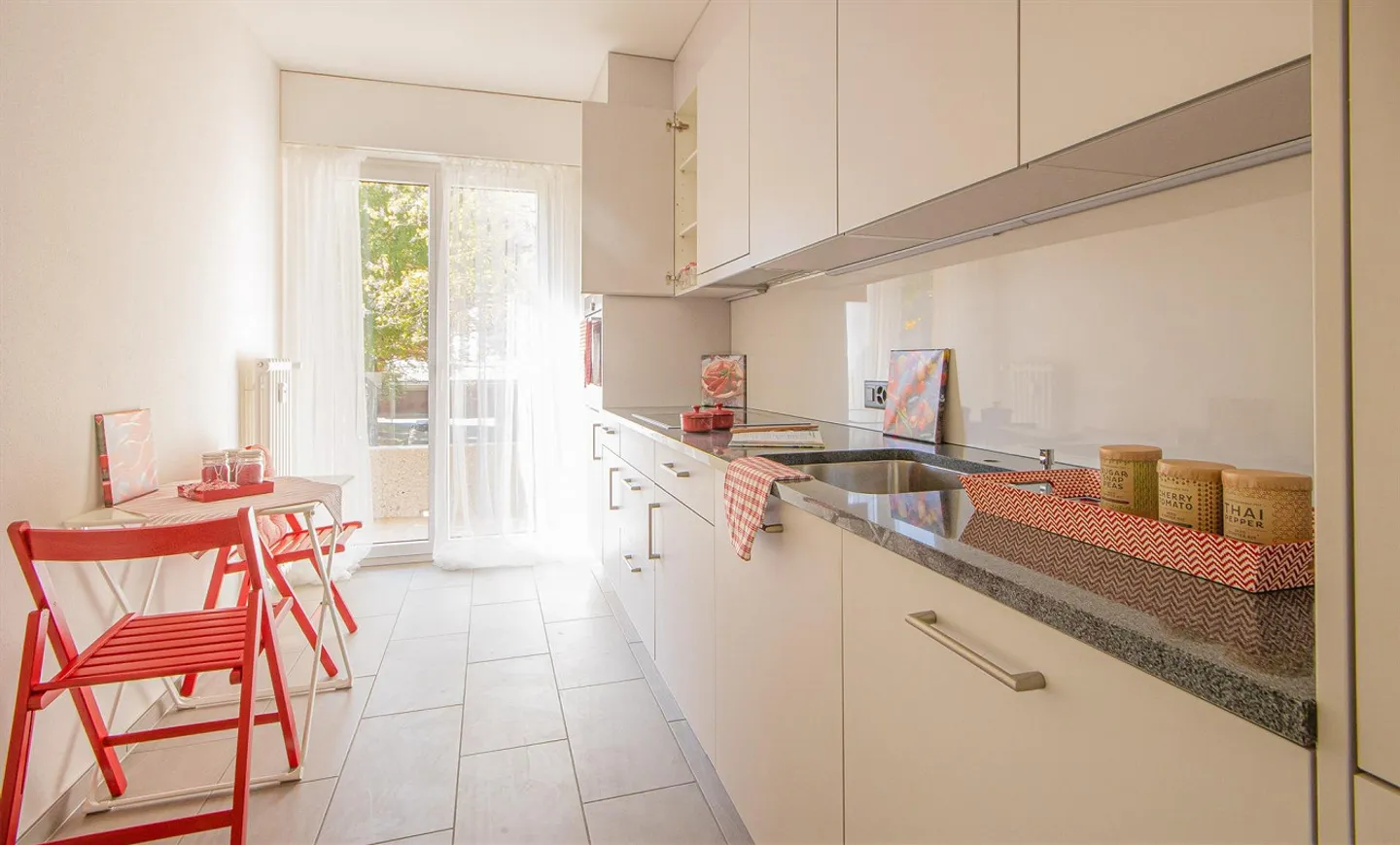 Living in the Green, a Stone's Throw from the Heart of Bellinzona - Photo 7 of 11