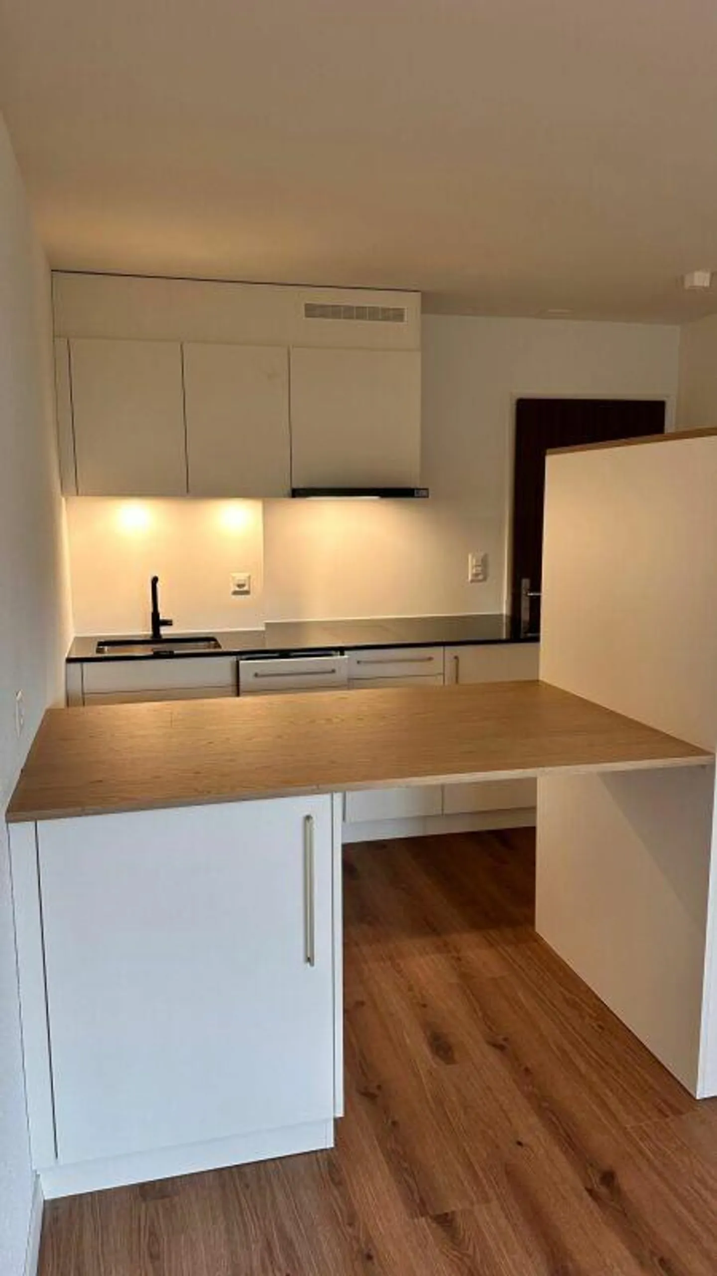 Studio im Tiefparterre - Photo 1 of 7