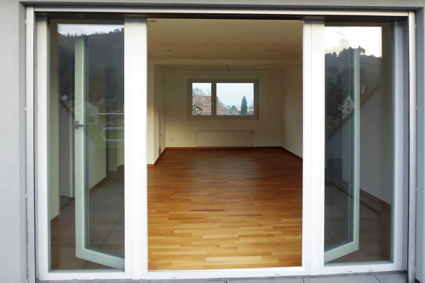 Attractive and beautiful penthouse apartment in a very quiet and preferred location - Photo 12 of 14