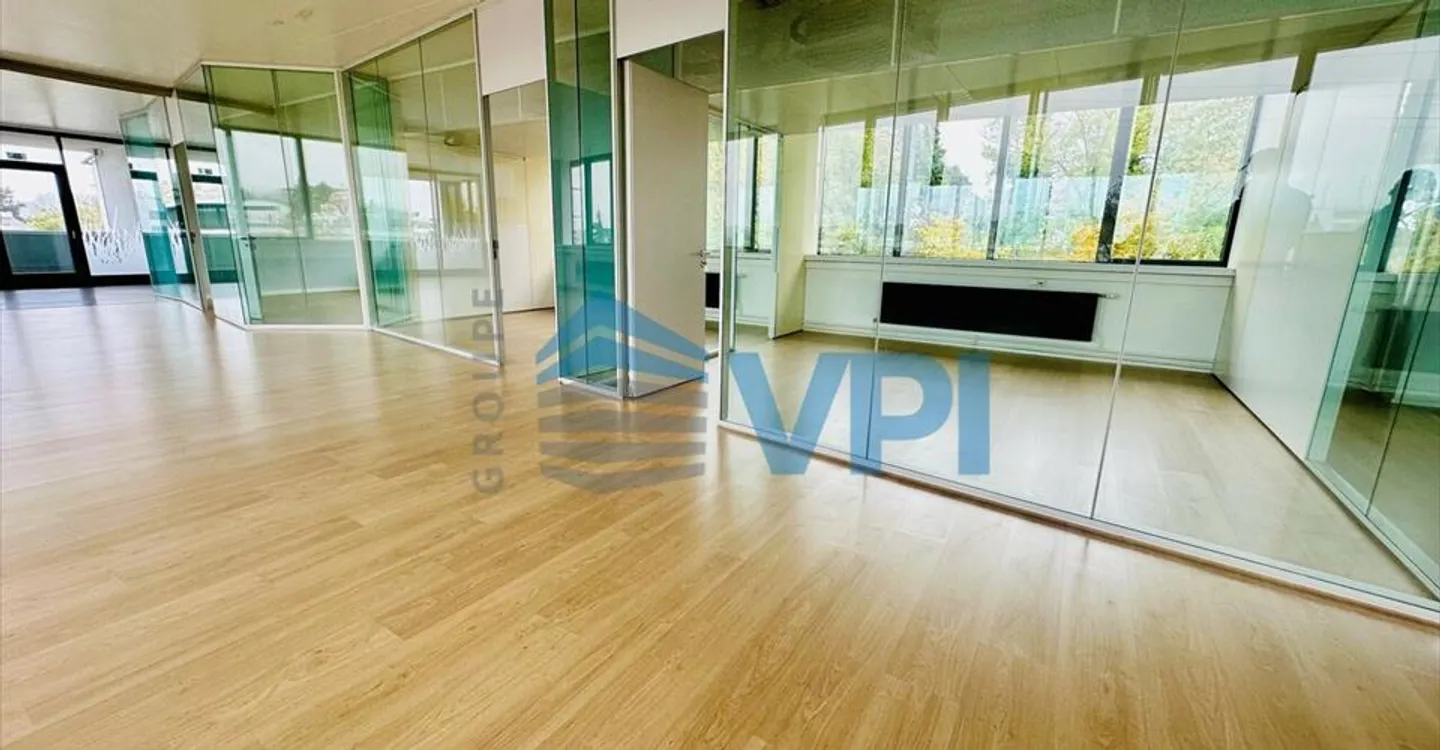 Office space for rent - Photo 7 of 13