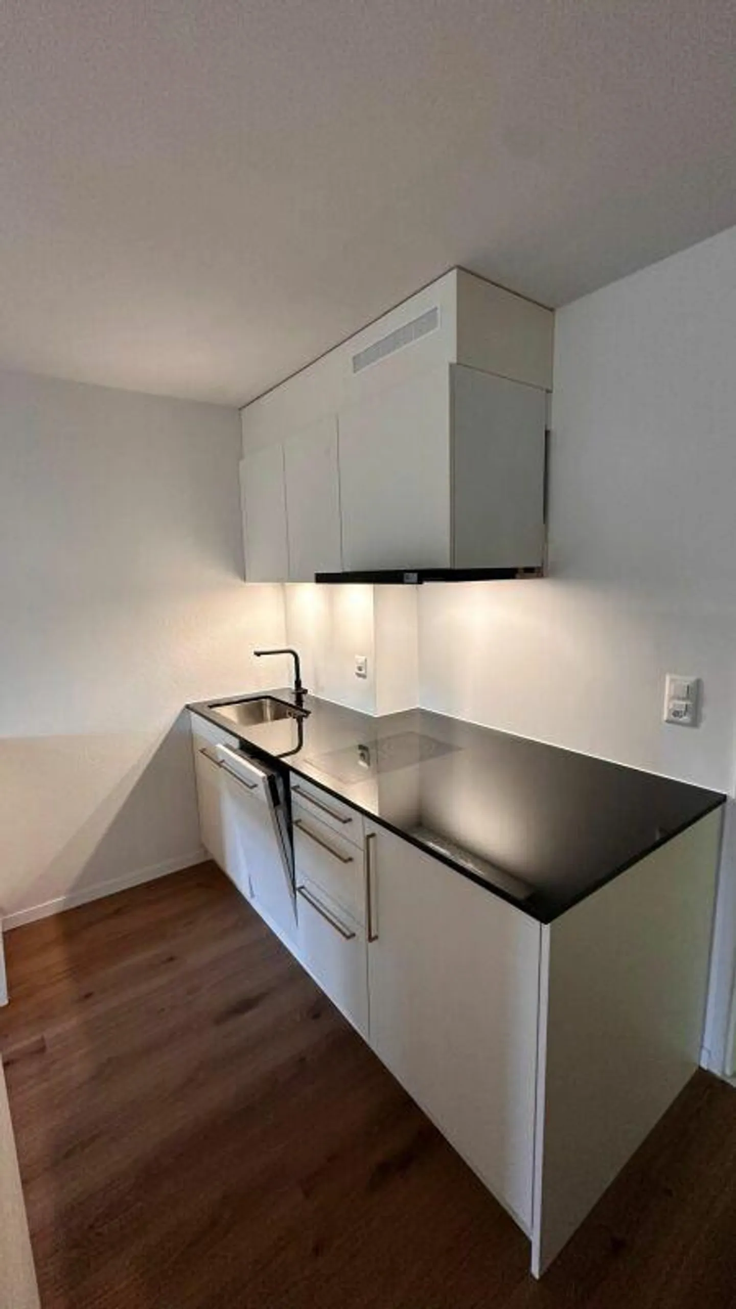 Studio im Tiefparterre - Photo 4 of 7