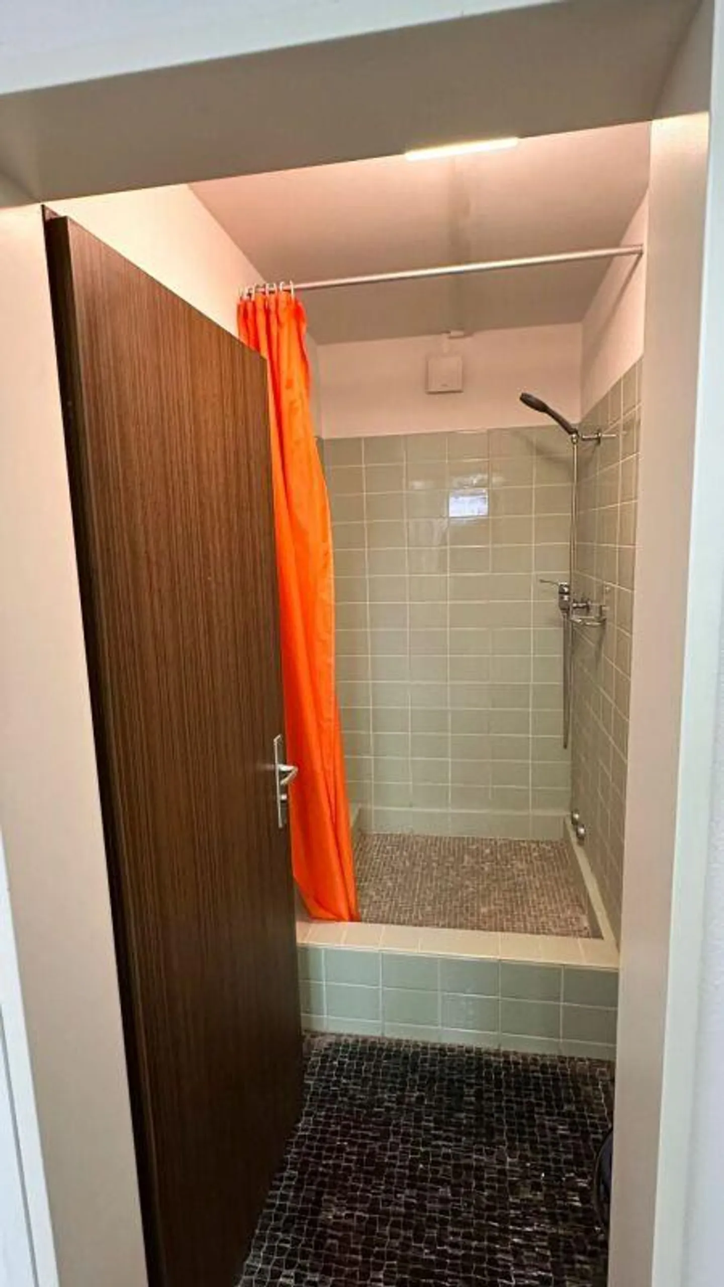 Studio im Tiefparterre - Photo 7 of 7