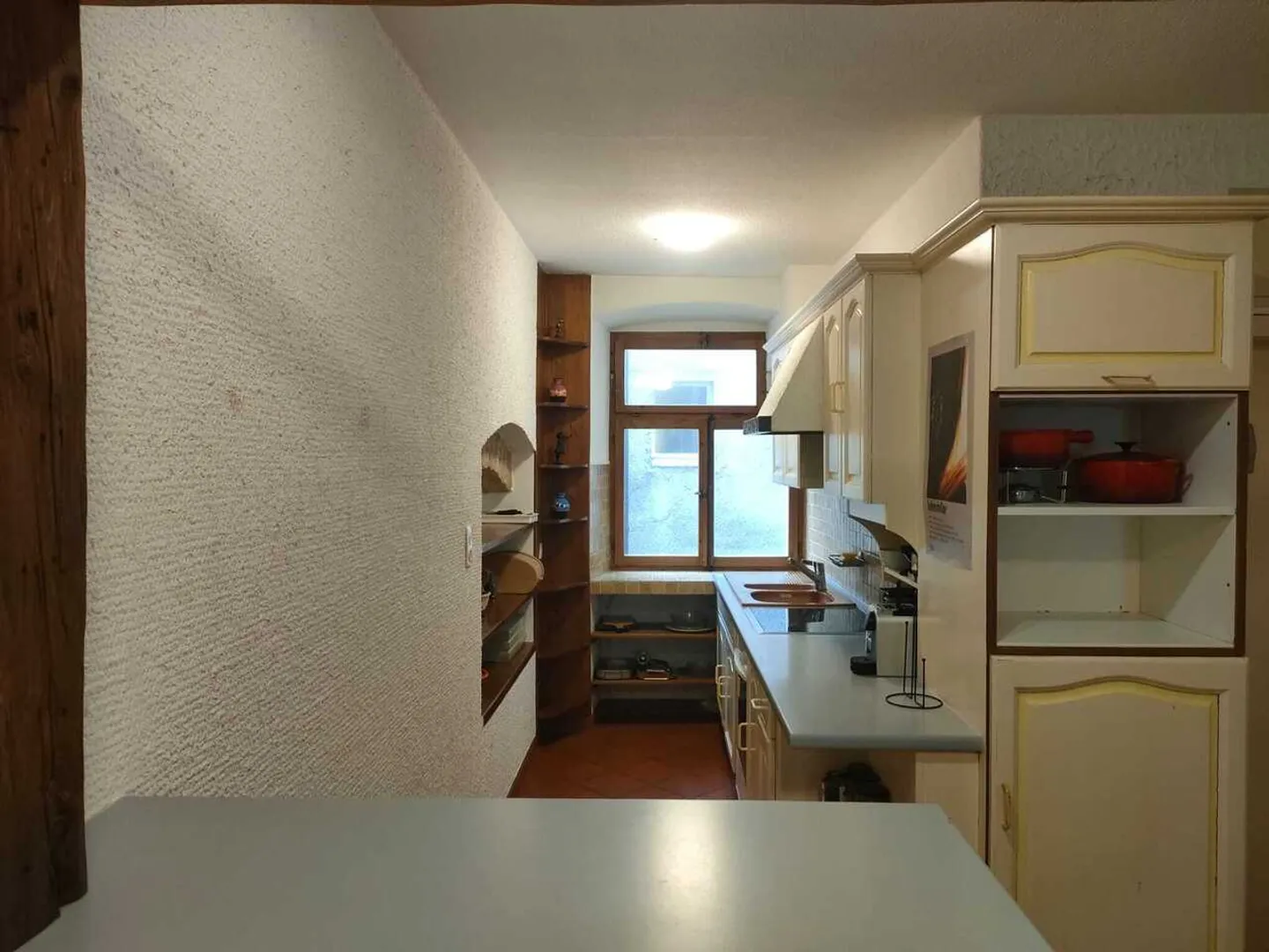 2,5-Zimmer-Wohnung mit Ofen und Kamin - Foto 7 von 11