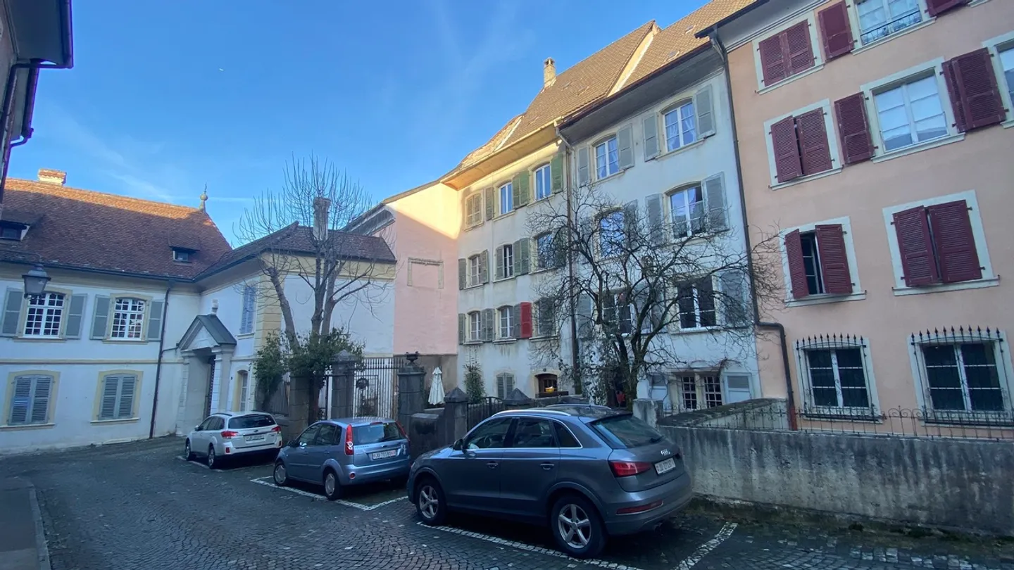 2,5-Zimmer-Wohnung mit Ofen und Kamin - Foto 10 von 11