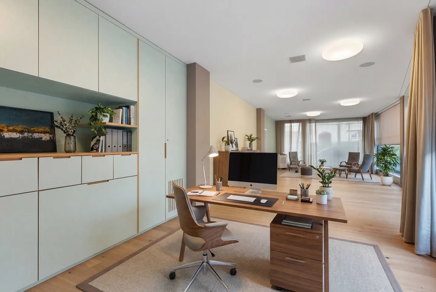 Unique Opportunity: Generous Commercial Space in the Heart of Wiedikon - Photo 1 of 25